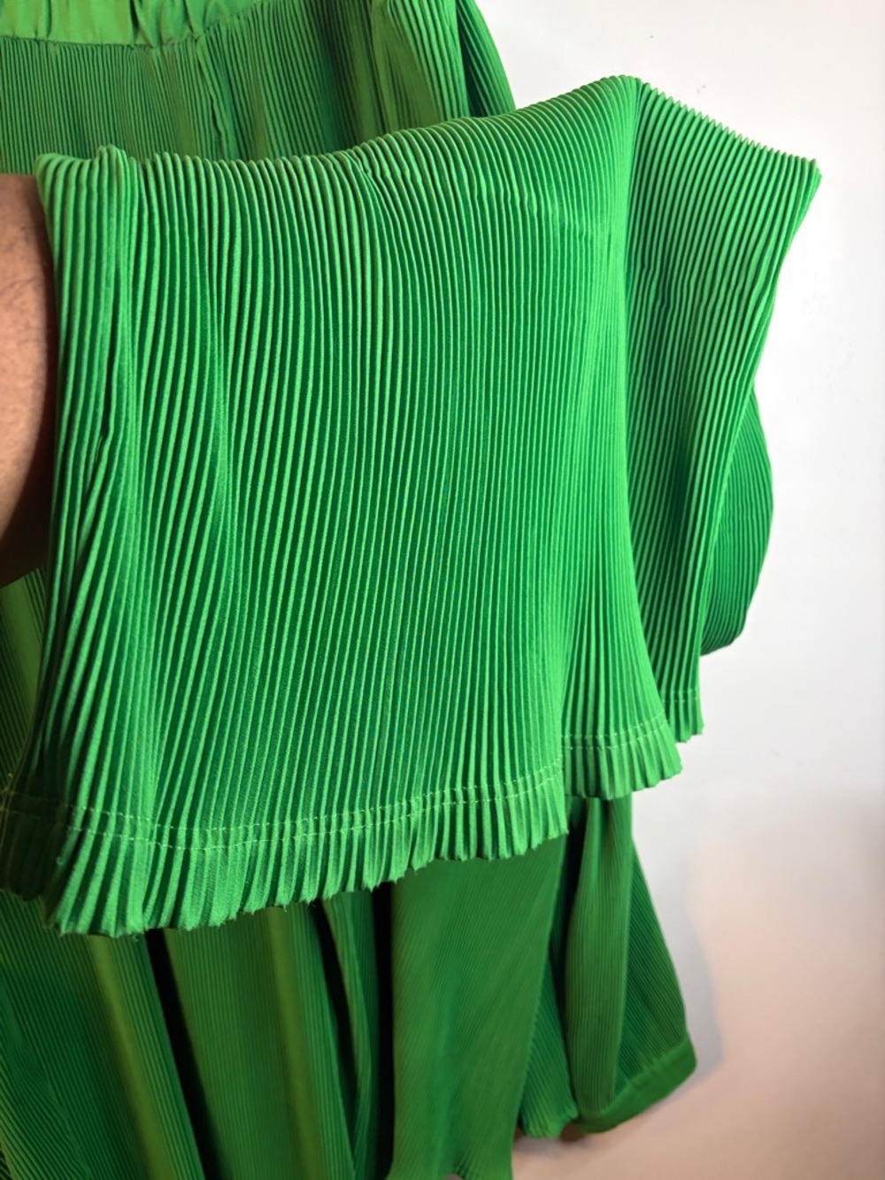 PrettyLittleThing Green Plisse OverSized Blouse & Trouser Set Size 20 EUC #139 - Picture 10 of 14